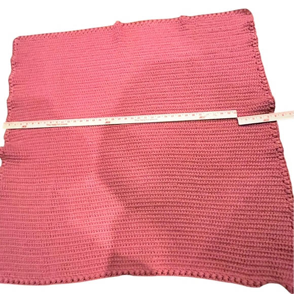 ❌Sold at live ❌Handcrafted rose colored crochet afghan - Picture 4 of 4